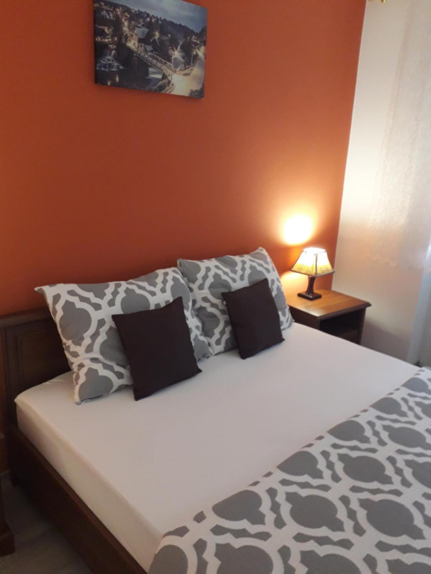 Apartman Drenovac Slunj Exterior foto